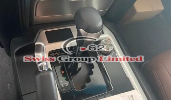 Toyota land Cruiser V6 GXR 2020model full