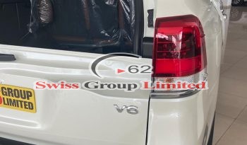 Toyota land Cruiser V6 GXR 2020model full