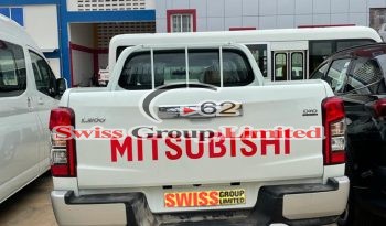 Mitsubishi L200 2020 model full